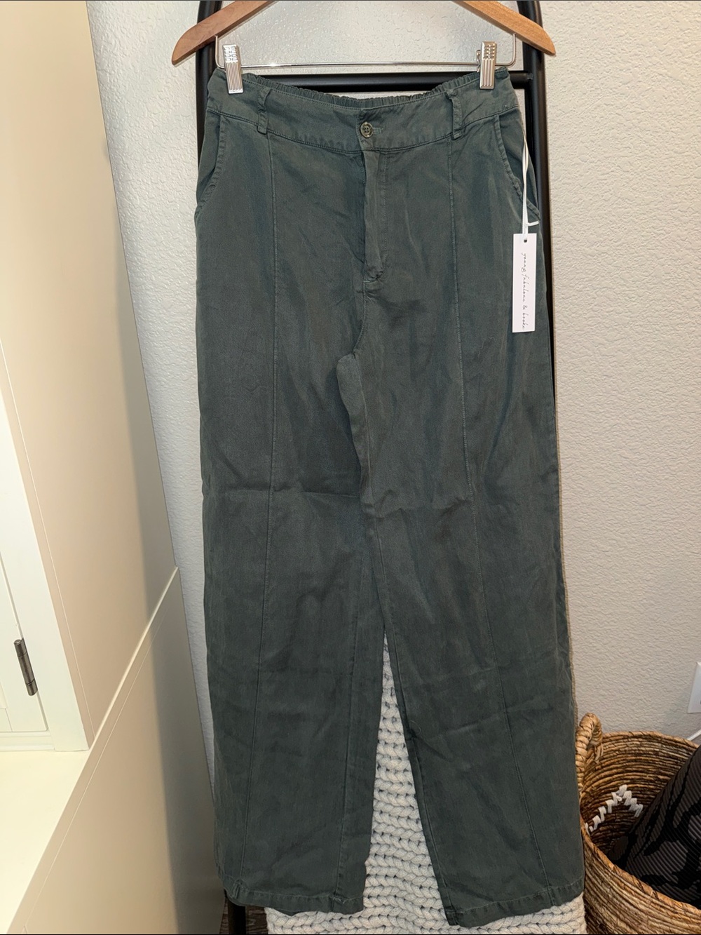 Young Fabulous & Broke, olive green high-rise relaxed trousers